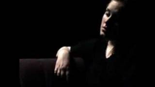 Download lagu Adele - Someone Like You (Mp3 Download) mp3