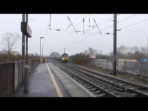 DRS 66426 and 66421 depart the DGL out of Stowmarket on 6Z60: 20/12/2017