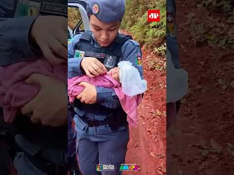 PM ajuda em parto e bebê nasce em estrada no interior do Amapá #shorts