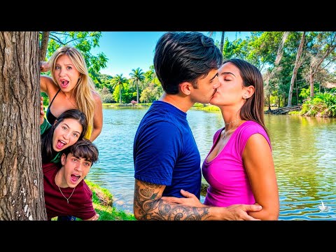 O SENE NÃO PENSOU DUAS VEZES E BEIJOU ELA!!