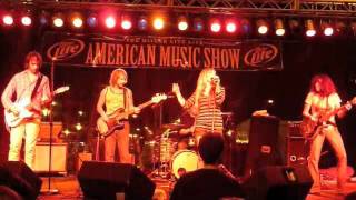 &quot;Cha Cha Twist&quot; ~ The Detroit Cobras