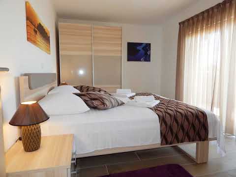 AB Villa Podstrana | Zagorska 18, 21312 Podstrana, Croatia | AZ Hotels