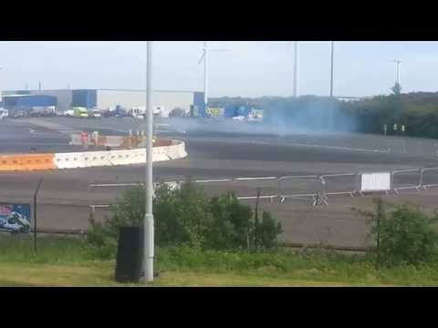 Top 8 battles at Extreme Torque Show Nissan 2014