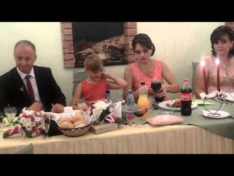 Servire aperitiv,deci incepe distractia!