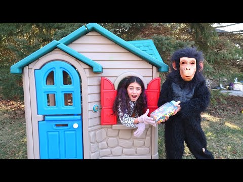 Heidi and Zidane in a funny story about chasing a monkey