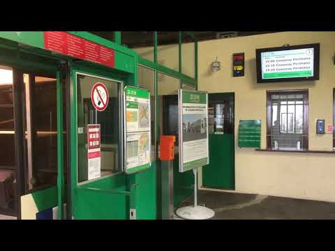 Départ du Funiculaire Cossonay-Penthalaz depuis la gare supérieure