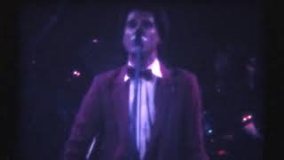 The Kinks - Bird Dog (rare live footage 1980)