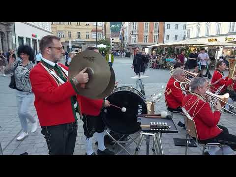 Konzert in der Maria Theresia Straße mit der Stadtmusikkapelle Wilten 18.05.2022