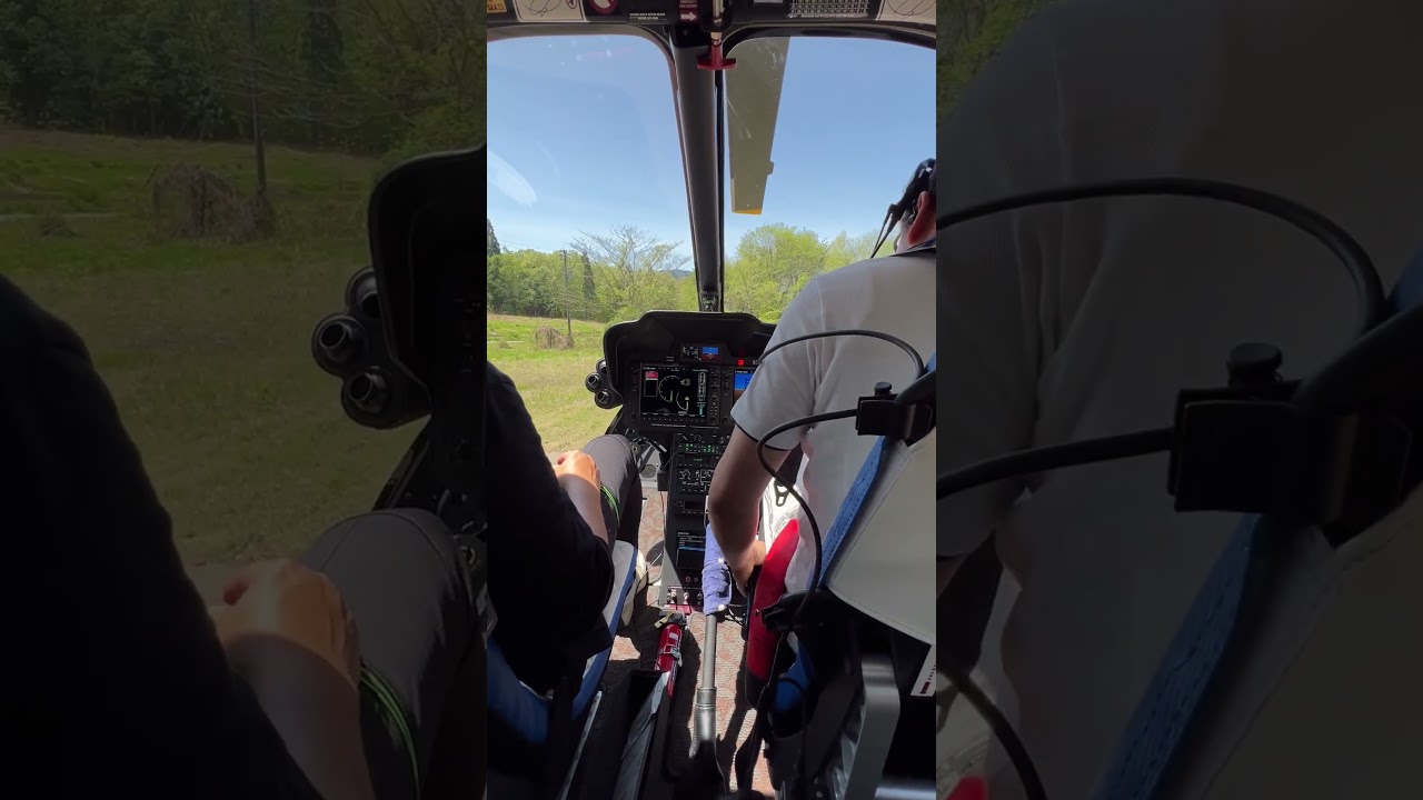 Máy bay trực thăng ở Nhật #vungquenhatban #helicopter