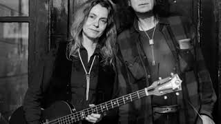 The Undersubs - Somewhere far away (Dead Moon cover)