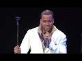 Aventura - Ensame a Olvidar (Sold Out at Madison Square Garden) thumbnail 2