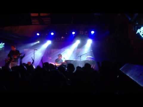 Cold War Kids- Hospital Beds (live 5-25-13)