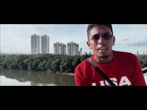 MC GuiZin - Ele gasta e Não come Ninguém (Video Clipe Oficial) DJ Helinho