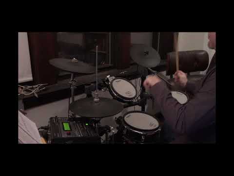 Chameleon in 9-Drum Cover