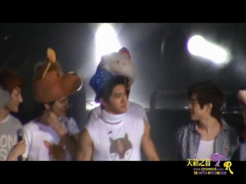 [TR天籁之音] 100307 Super Show 2 Shanghai Encore - Ending - Ryeowook focus