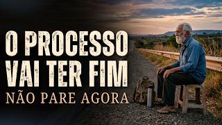 NÃO DESISTA NO MEIO DO PROCESSO: DEUS AINDA TRABALHA NO QUE VOCÊ NÃO VÊ MAIS SAÍDA