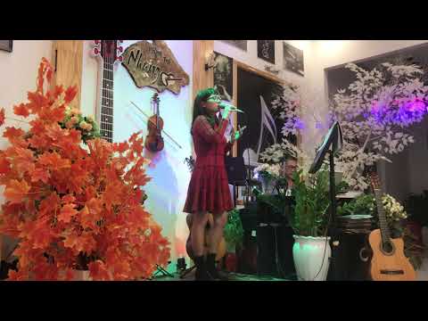 Mắt huyền - Tuyết Nhung