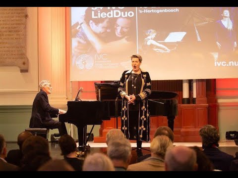 54th IVC 2021 LiedDuo | Mini-recital | Dame Sarah Connolly, mezzo-soprano & Roger Vignoles, pianist