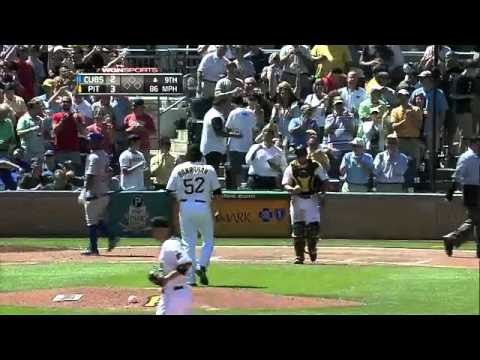 2012/07/25 Hanrahan closes the game