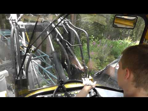 Lyfter till backa boxarna till smörjbryggan 1/2