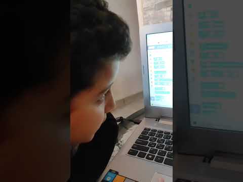 ابتكار طفل صغير