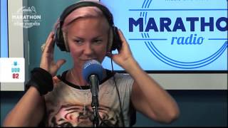 Kate Ryan   Interview and Light in the Dark Live @ MNM Radio)