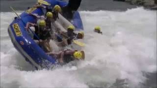 preview picture of video 'White water rafting at the White Nile near Jinja Uganda'