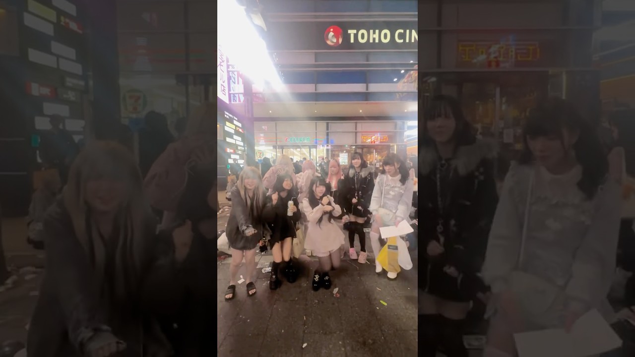 トー横界隈に地雷女が大集合ww  #地雷系 #地雷女 #トー横 #量産型 #fyp #歌舞伎町 #コスプレ #コンカフェ