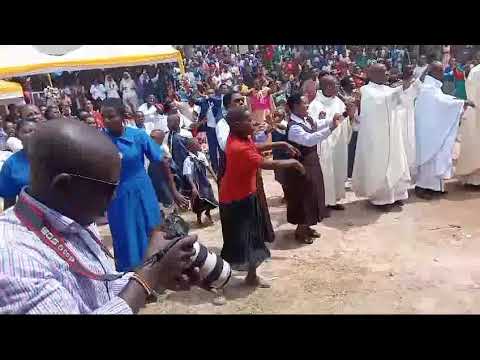 Baryaguma banyete Omunyamugisha Runyankore Catholic Magnificat