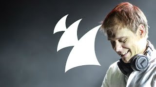 Armin van Buuren feat. Ray Wilson - Yet Another Day (Official Music Video)