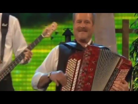Schweizer Volkmusik - Nicolas Senn, Lisa Stoll, Melanie Oesch