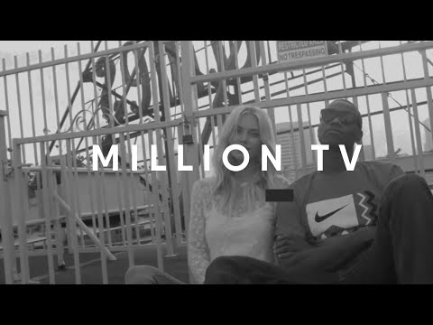 KEES POP - Moth To A Flame