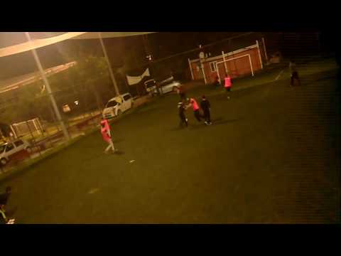 Altınpark Halı Saha 3 10.05.2016 22:00 - akillisaha.com