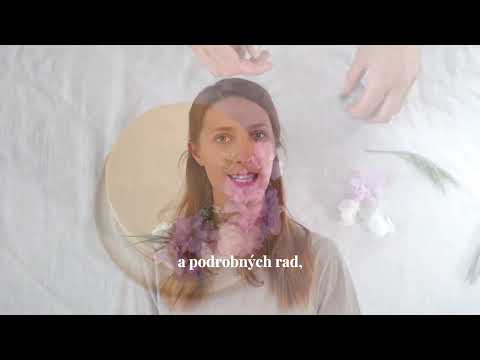 Děvče u plotny vydává kuchařku DORTY