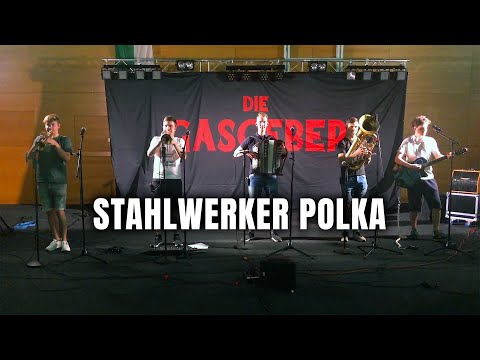 Oberkrainer Musik Live  „Die Gasgeber“ spielen die Stahlwerker Polka von Jože Burnik