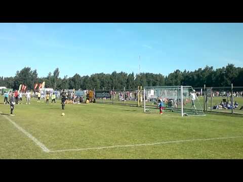 Tervarit juniorit 03 - Porin Jazz, jännittävä rangaistuspotkukilpailu Wasa Football cupissa 2013