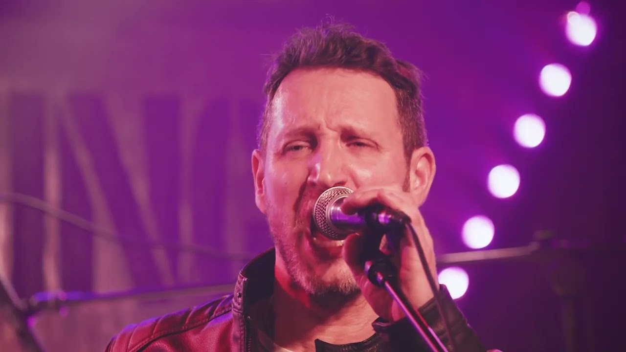 Live session thumbnail