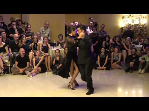 Sebastian Achaval e Roxana Suarez - Bari International Tango Congress - 02.11.2018  2.3