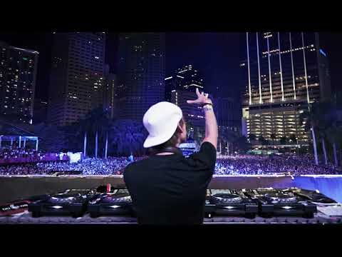 Avicii - Ultra Music Festival 2015