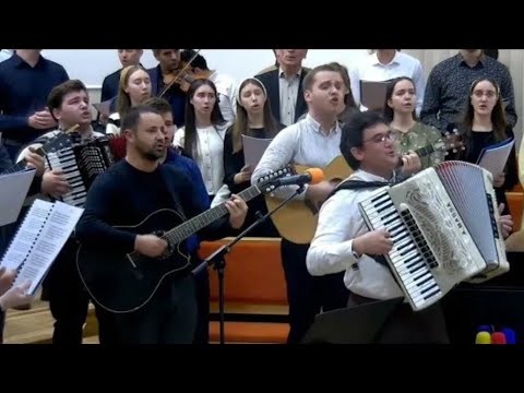 Beni Cibu impreuna cu tinerii din Bucovina - Trece Isus pe aici - Cantare crestina