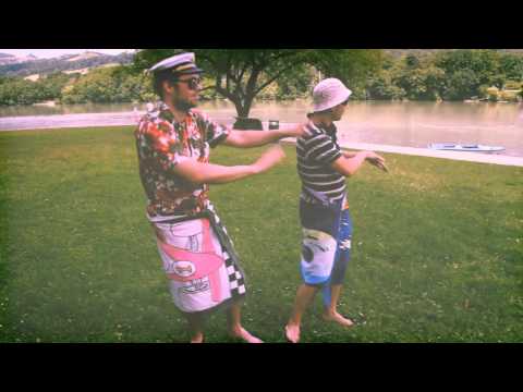 The Sticky Licks 'n' Dejan Šuštar - Ribar (Official video) [720p]