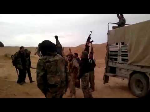 فرحة مقاتلي لواء الإخلاص بإغتنام سيارة مليئة بالذخيرة في ريف دير الزور