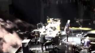 Elton John - Funeral for a friend - love lies Bleeding / Bennie and the Jets