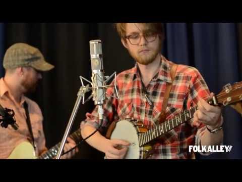Folk Alley Sessions: Fish & Bird - "Plot"