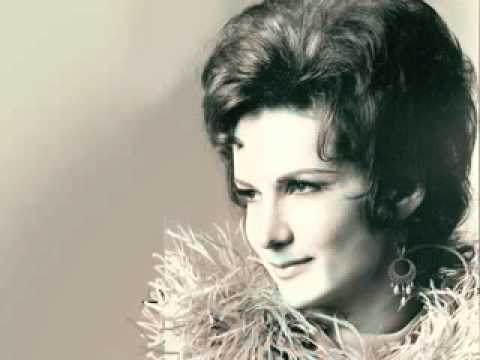 MARISA GALVANY sings AZUCENA 1998 LIVE