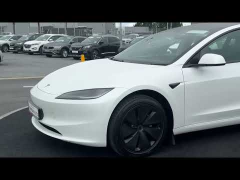 Tesla Model 3 2024 RWD PLUS NEW SHAPE 280BHP AUTOM - Image 2
