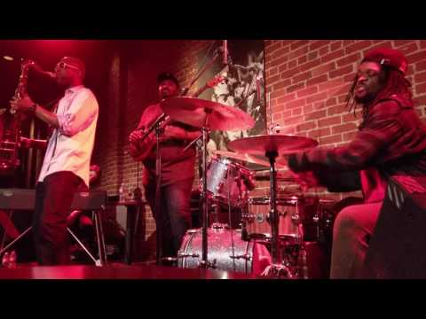 howard wiley & extra nappy @ stritch