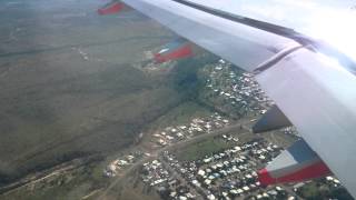 preview picture of video 'Landing at Townsville Airport (TSV)'