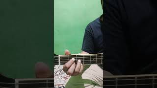 Download lagu intro suci dalam debu mp3