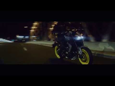 Vidéo - MT-09 2017⇿2020 - YAMAHA